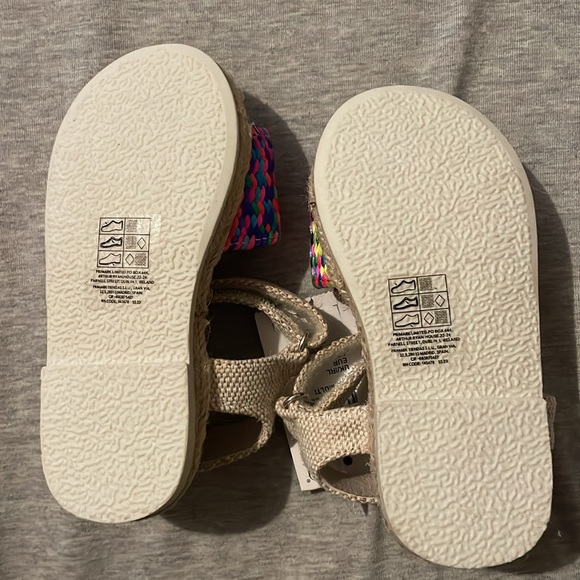 Primark Kids Sandals - Picture 2 of 4